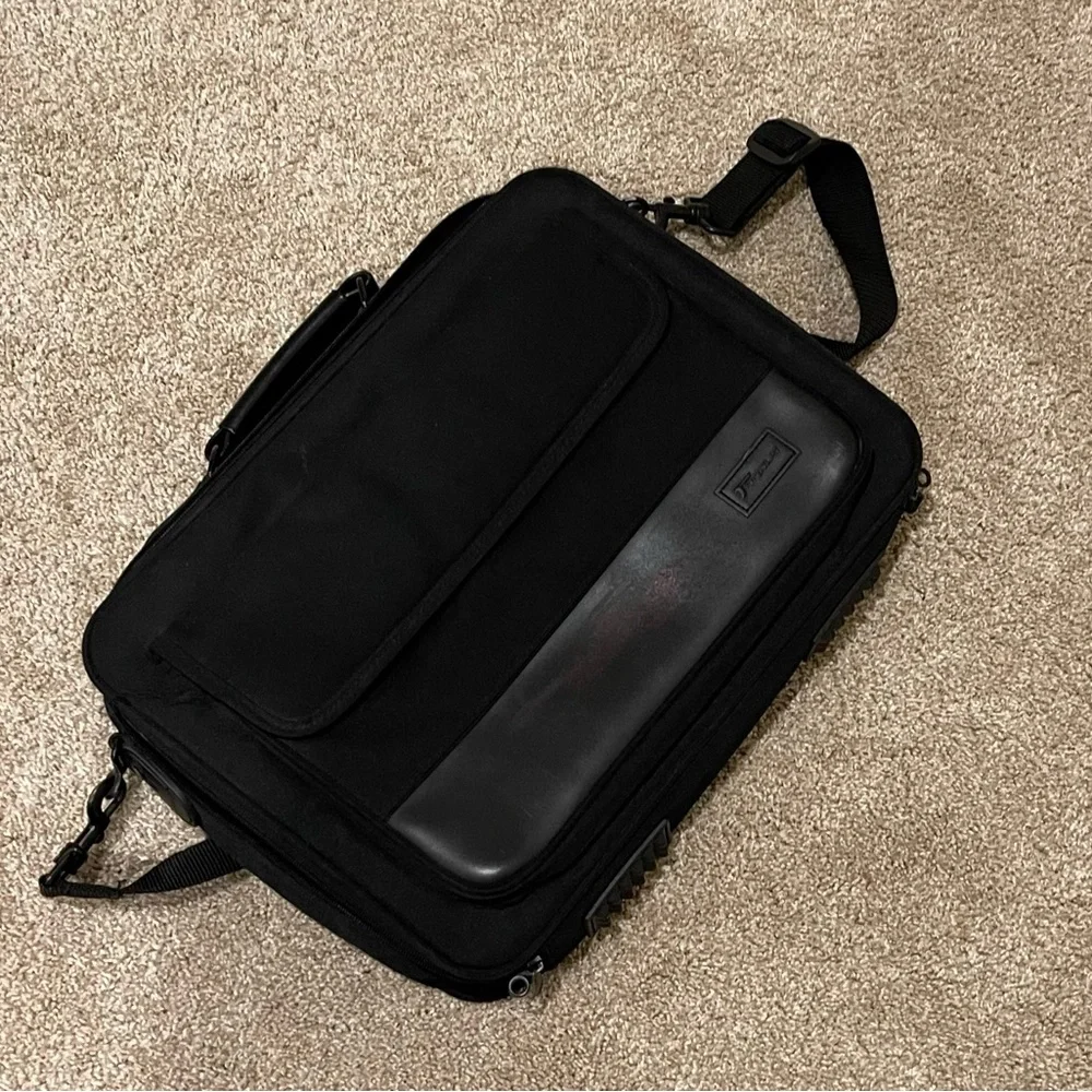 2 Laptop Bags - 1 NEW 1 Used